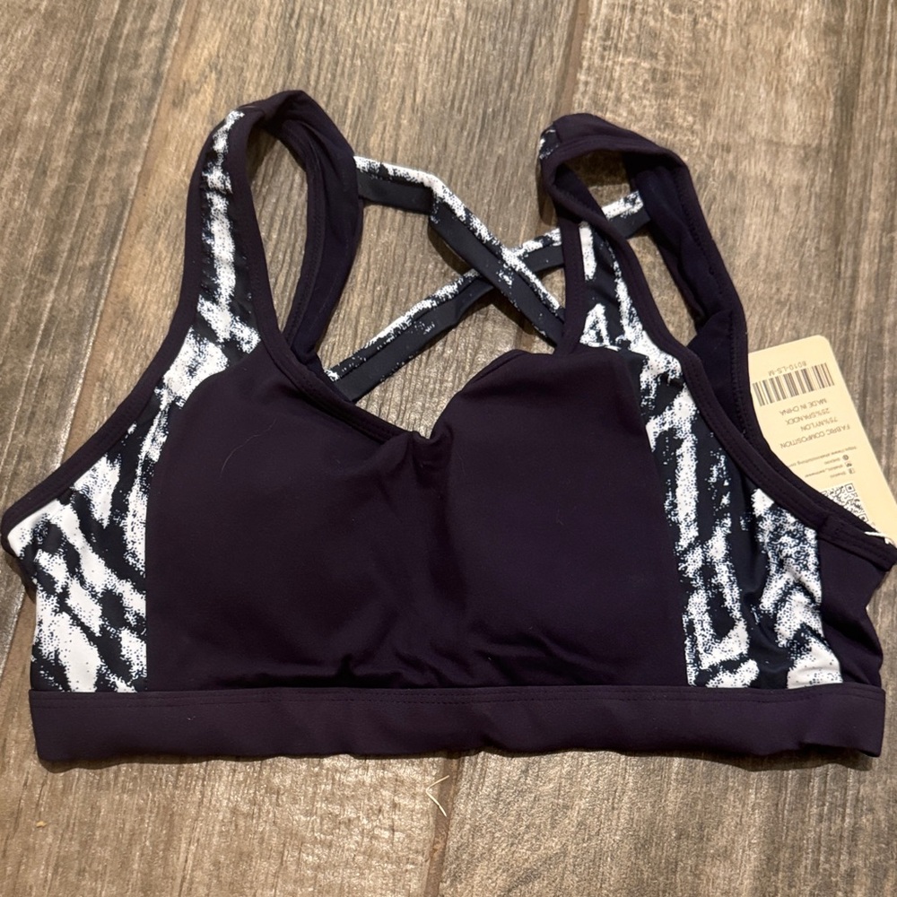 Shekini Criss-Cross back Wire Free Sports bra - navy blue size M